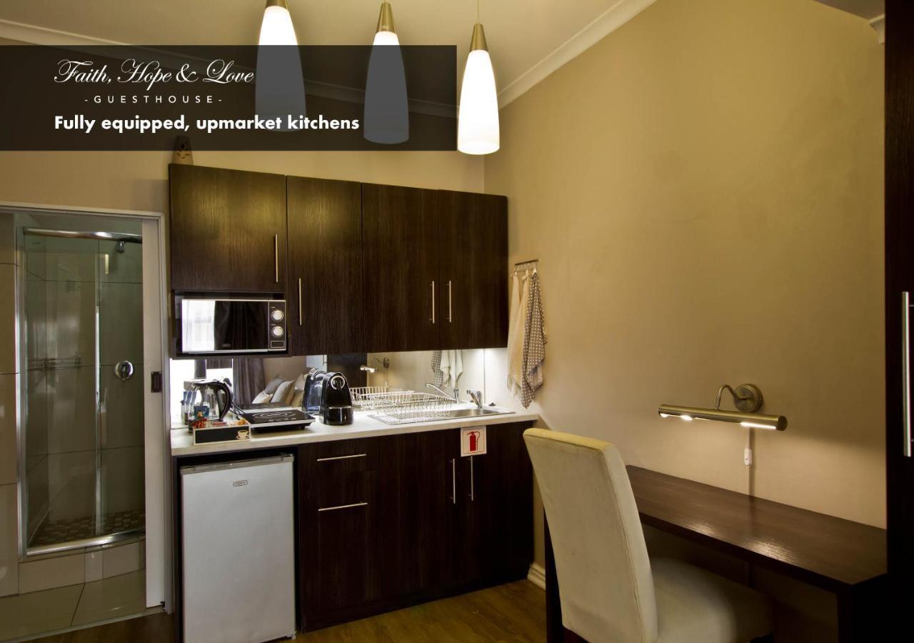 Faith, Hope & Love Self Catering Port Elizabeth Eksteriør billede